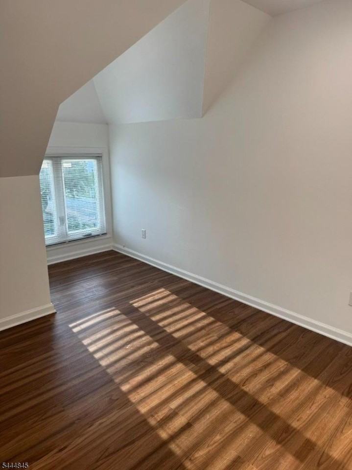 50 Elm Rd - Photo 6 of 20