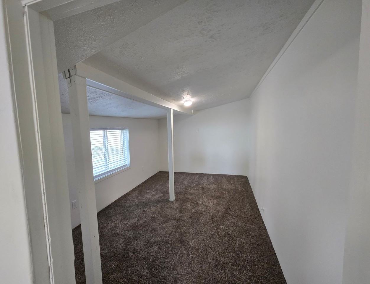 2475 9th St - Photo 6 of 20