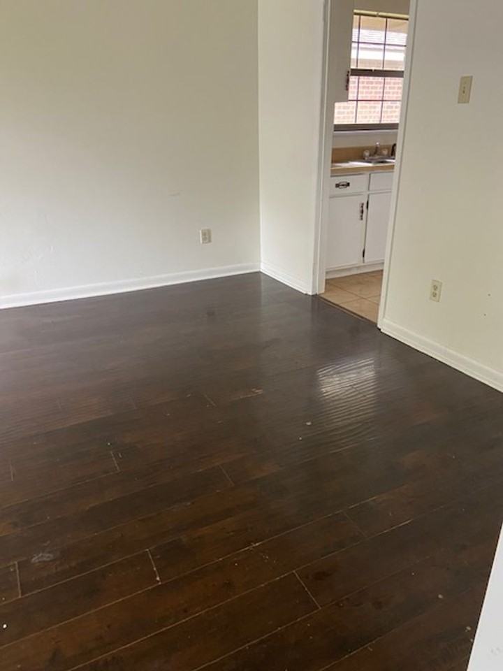 234 Young Dr - Photo 2 of 8
