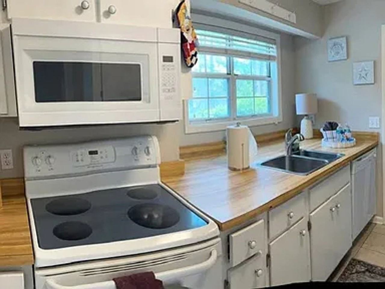206 W Island Square Dr - Photo 7 of 18