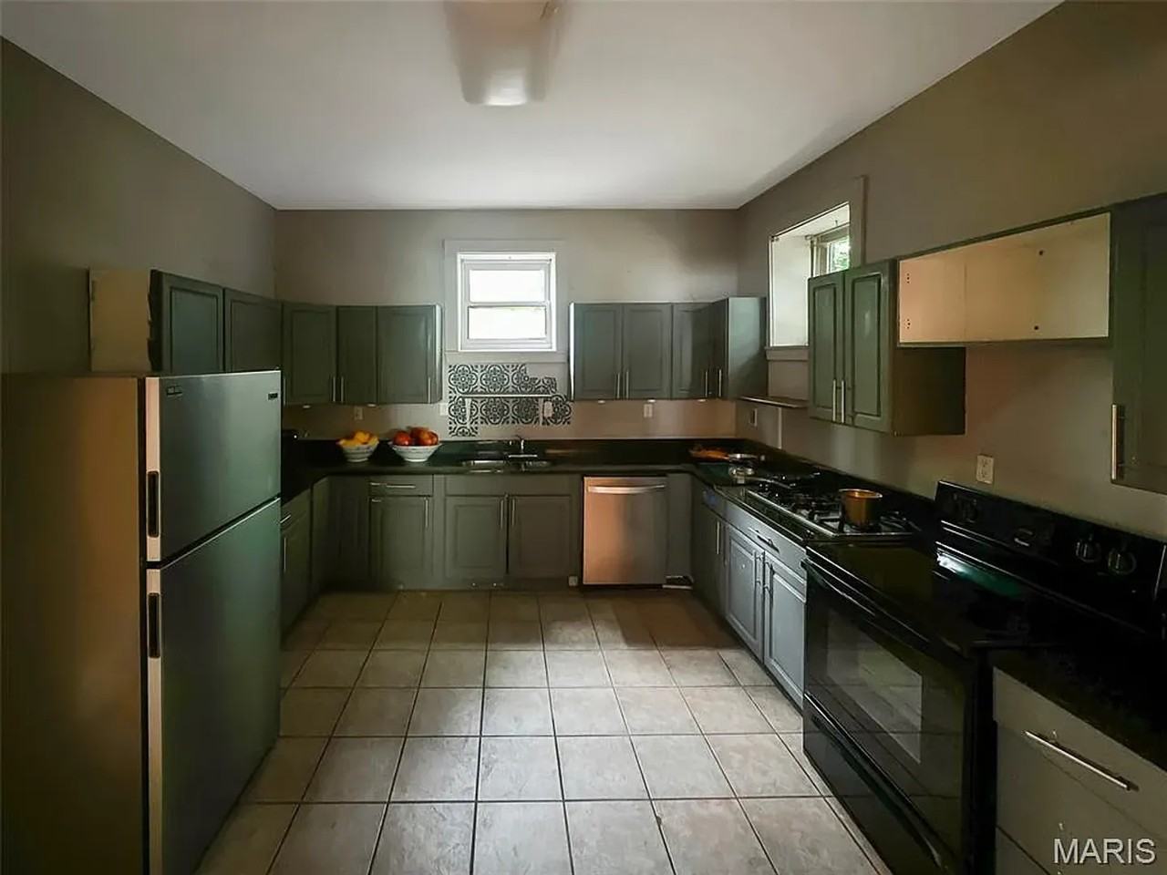 3658 Salena St - Photo 7 of 9