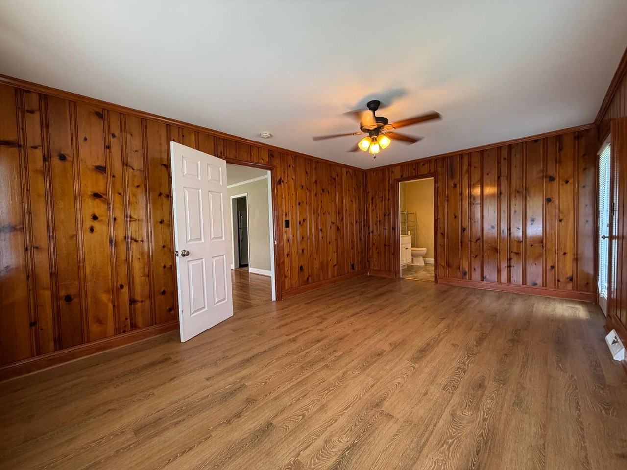 113 Hawthorne St Se - Photo 5 of 20