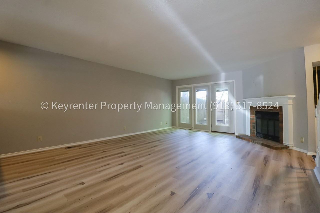 6246 S Yorktown Pl - Photo 6 of 30