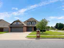 featured image of 5720 St James Pl