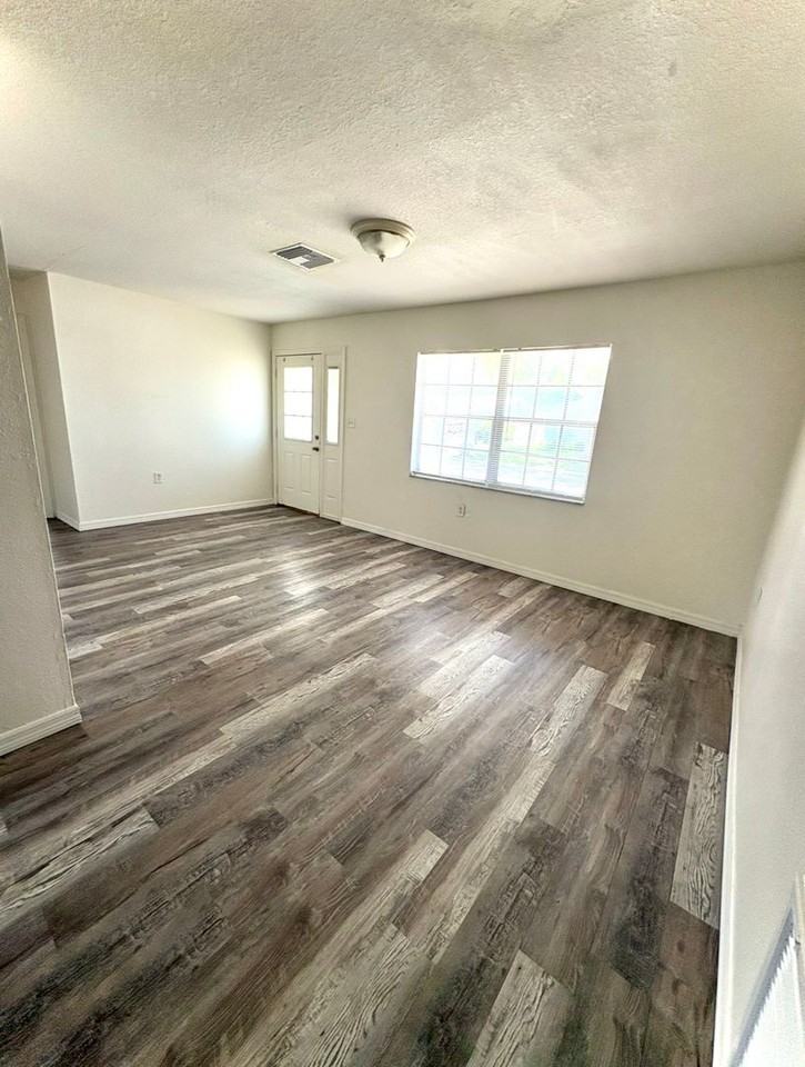8151 Hixton Dr - Photo 2 of 13