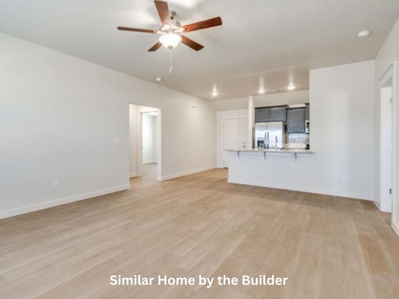 1618 1618 Highland Loop - Photo 3 of 22