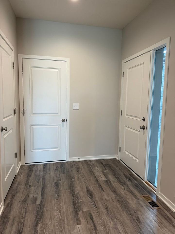 7013 Claystone Dr - Photo 5 of 22