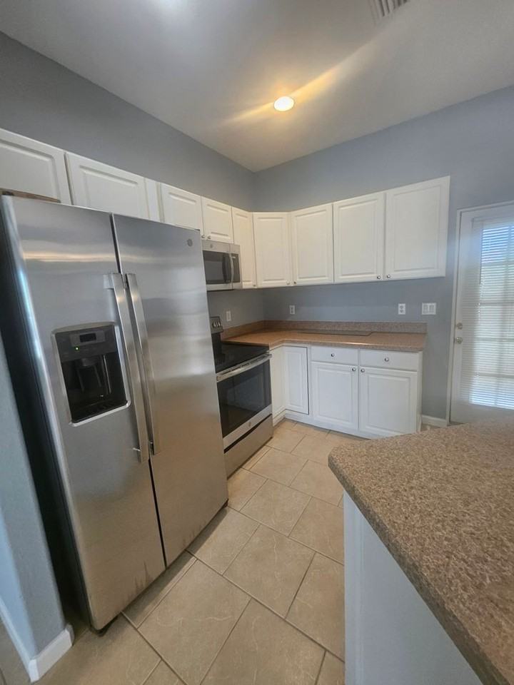 22 Donlon Dr #A - Photo 6 of 16