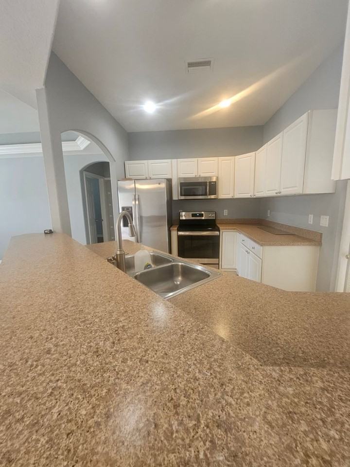 22 Donlon Dr #A - Photo 7 of 16