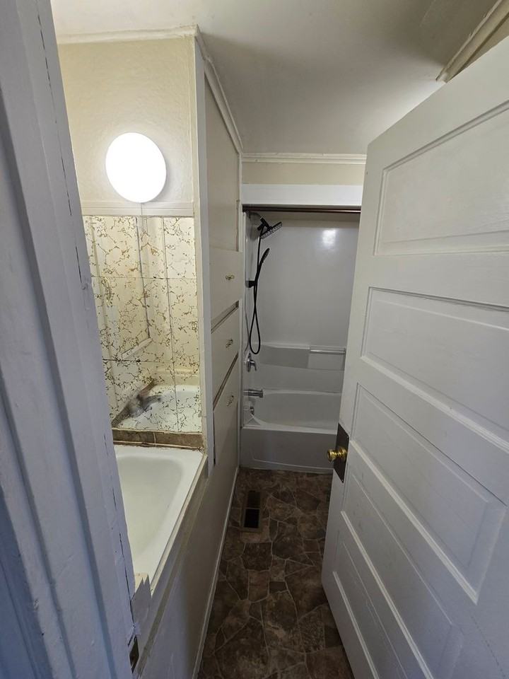 2735 12th St - Photo 7 of 12