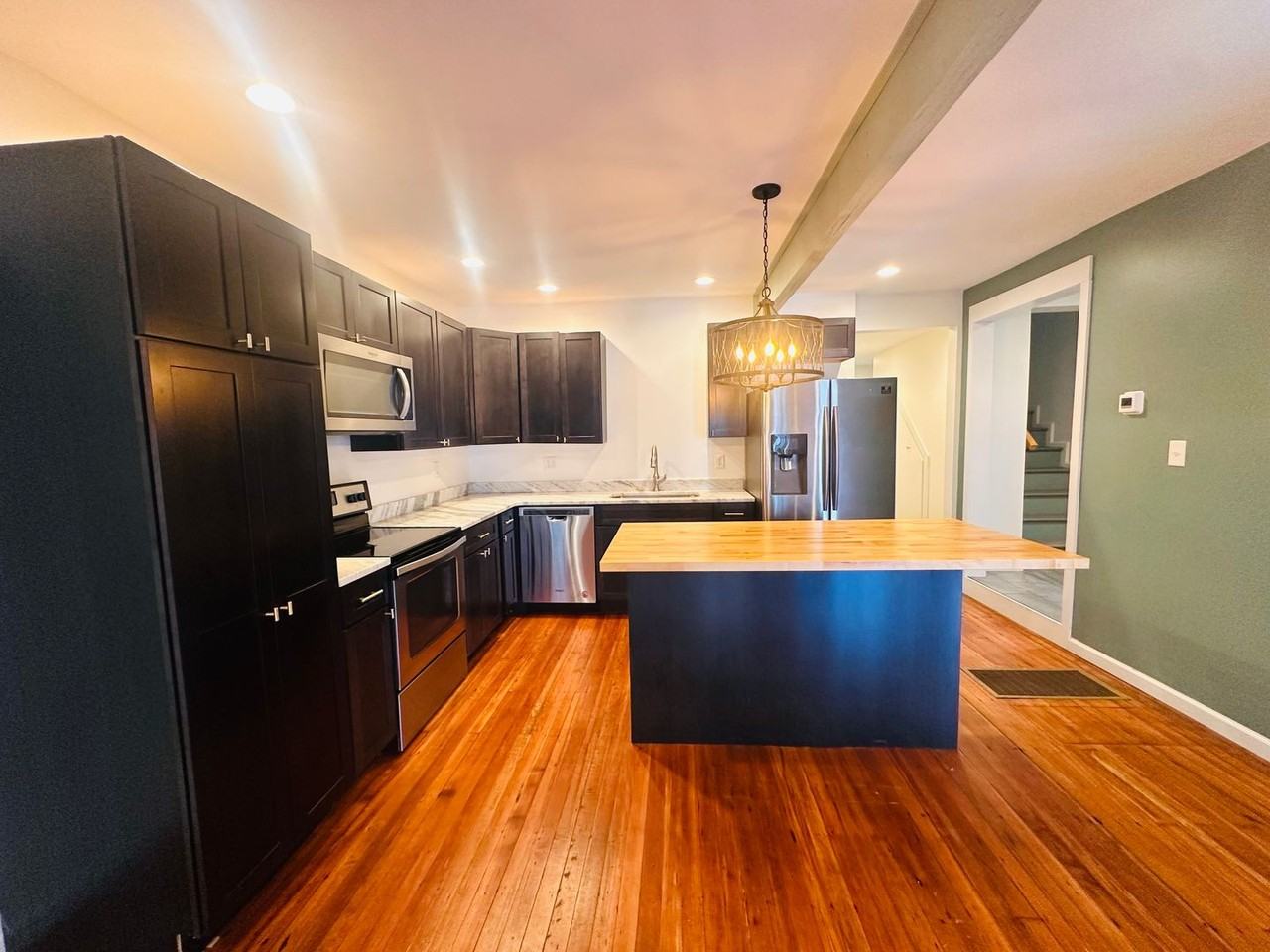 506 E Ormsby Ave - Photo 5 of 35