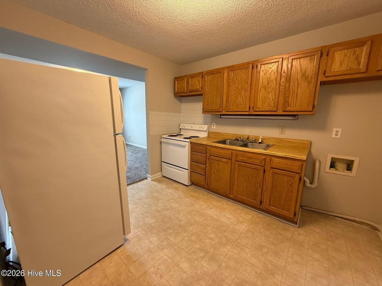2310 Indian Dr #15 - Photo 2 of 6
