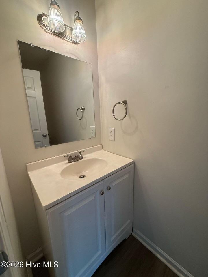 506 Myrtlewood Cir - Photo 5 of 10