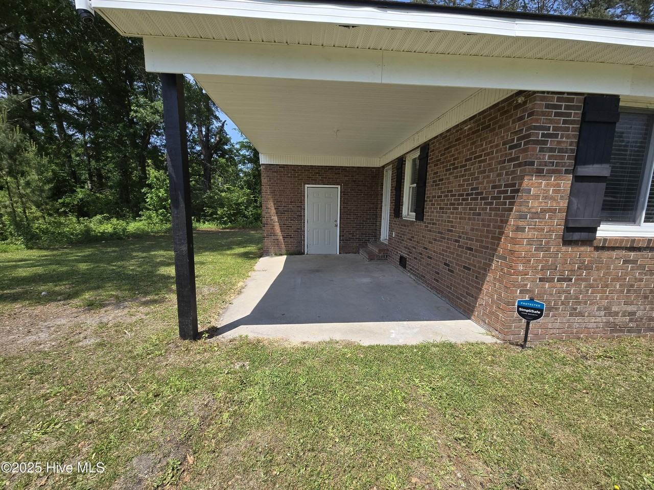 5968 Acorn Rd - Photo 2 of 15