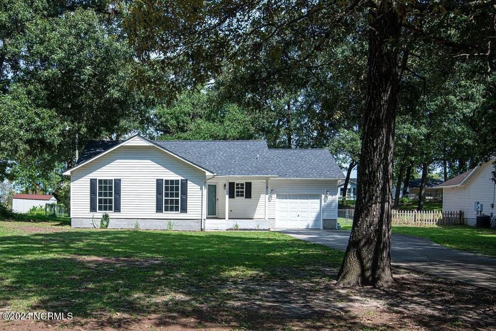 103 Carriage Hills Ct - Photo 2 of 28