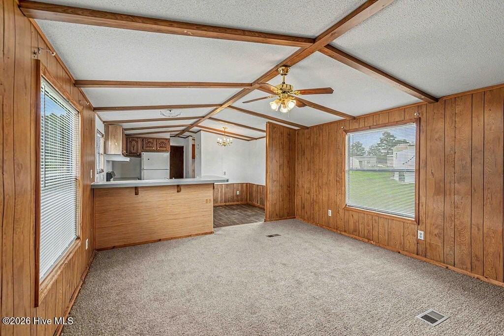 118 Jen And Jess Ln - Photo 6 of 24