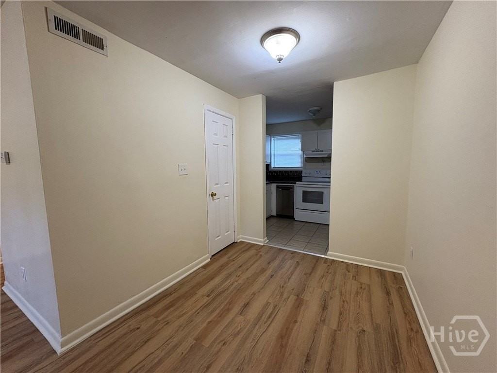 50 Springdale St #1 - Photo 5 of 16