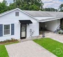 featured image of 304 E 4th St #A