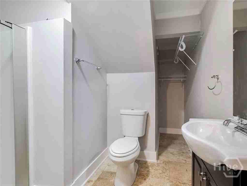 508 E Liberty St - Photo 3 of 12