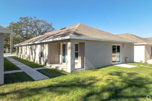 featured image of 1118 Gay Rd #1