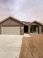 featured image of 13815 Gary Ave