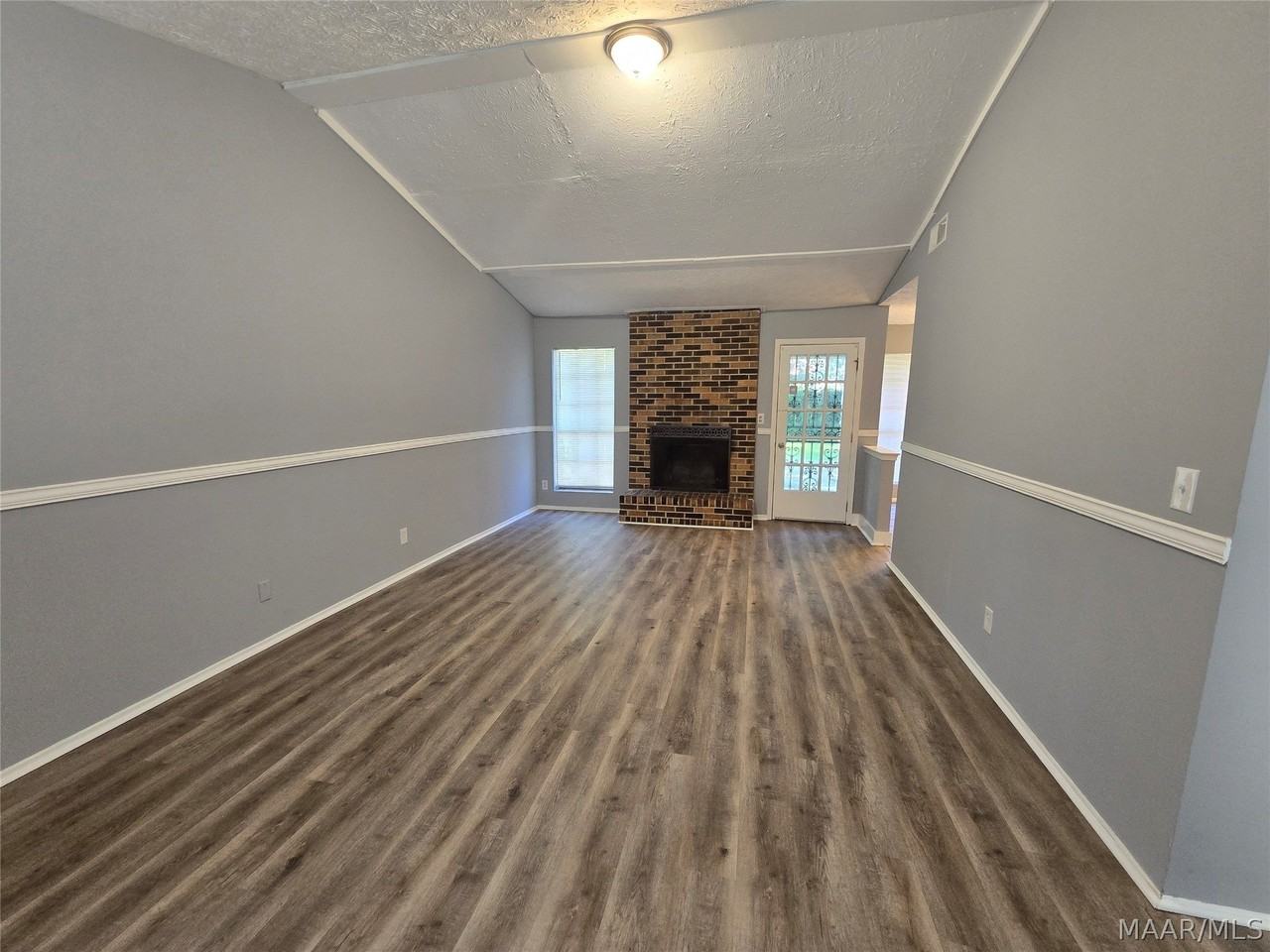 3224 Raintree Dr - Photo 4 of 10
