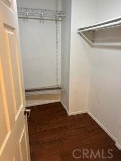 21310 Hiawatha St - Photo 6 of 8