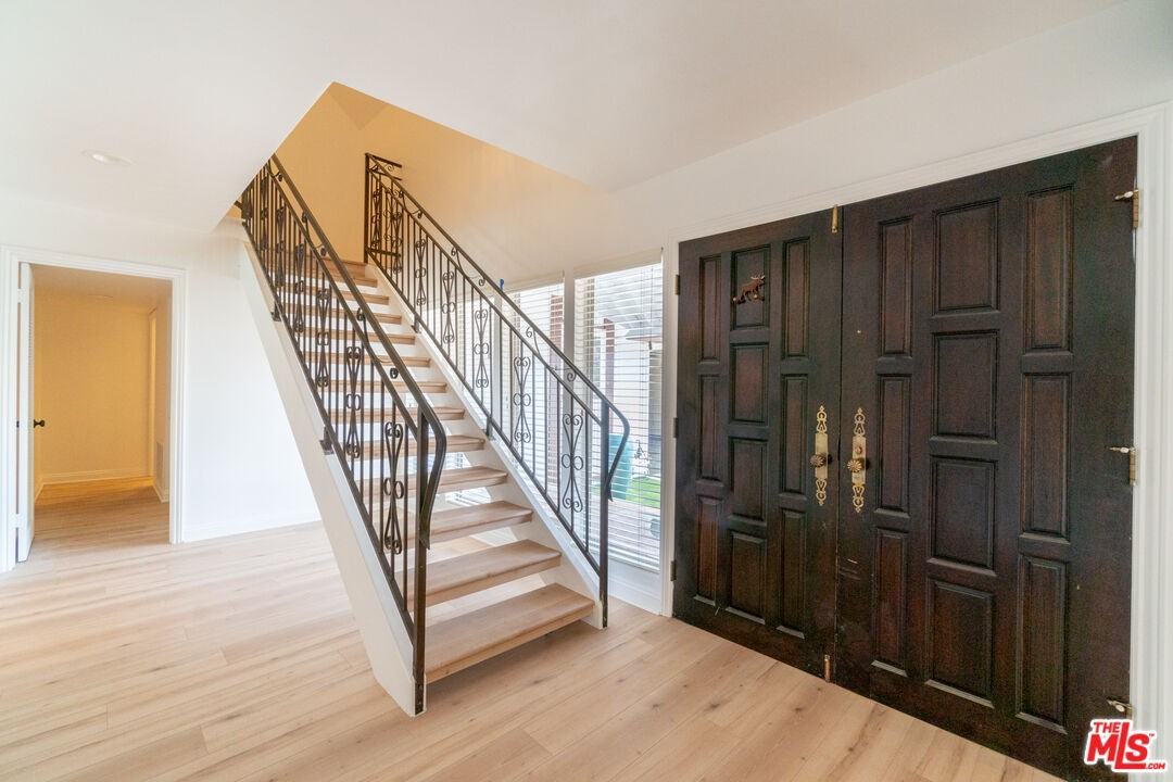 4220 Towhee Dr - Photo 2 of 8