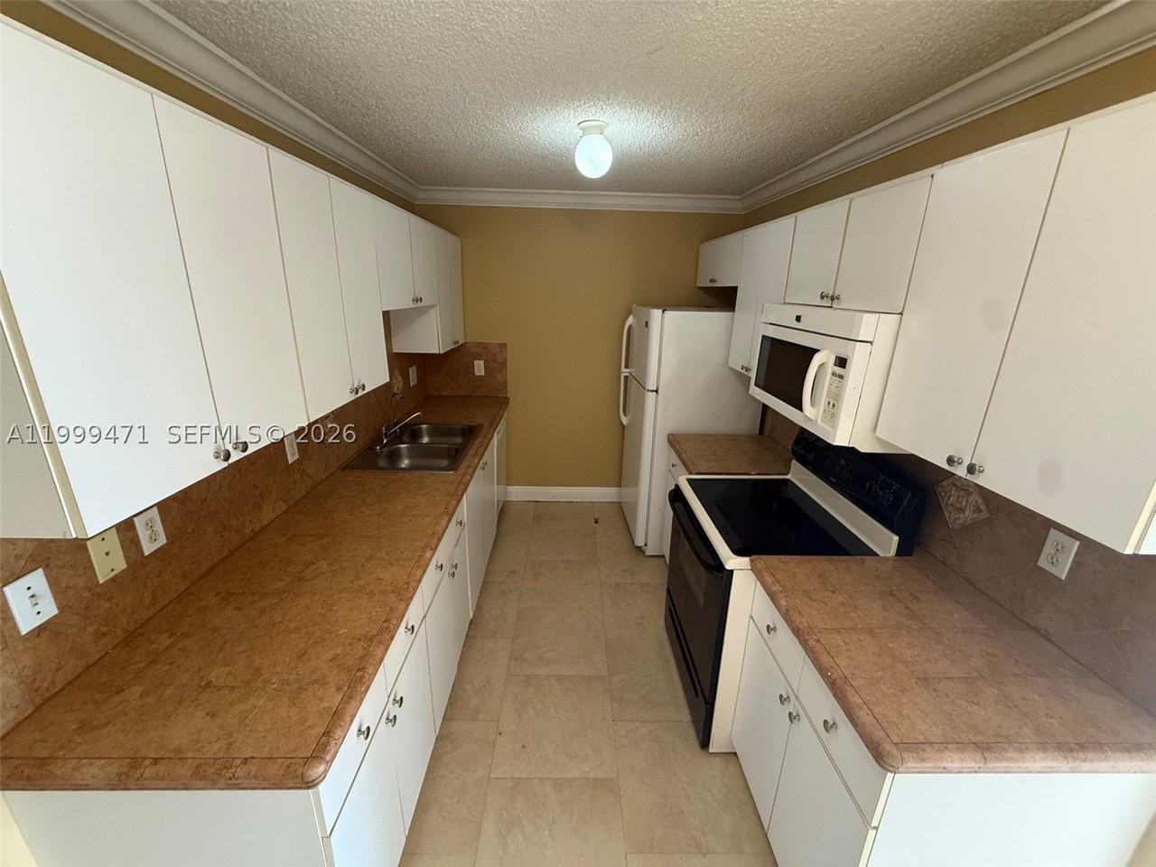 12787 Sw 257th St #12787 - Photo 3 of 10