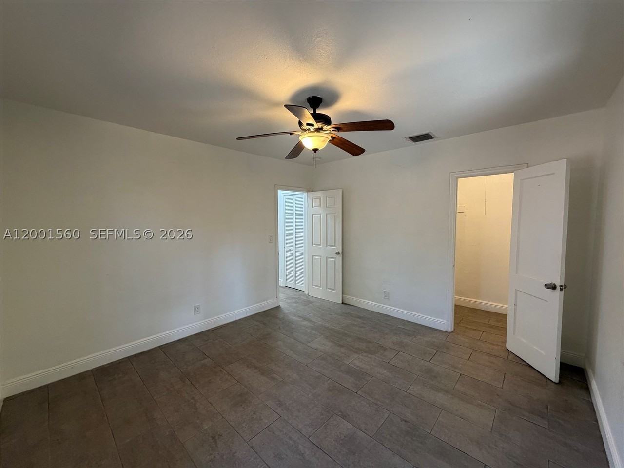 7712 Ne 1st Ct - Photo 6 of 11