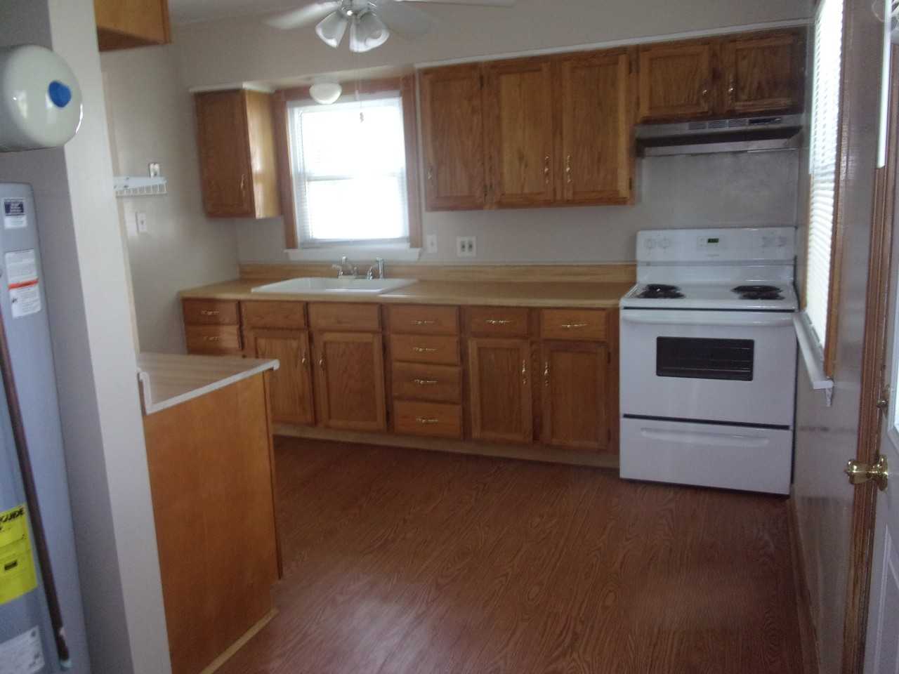 1235 Anderson Rd #1 - Photo 4 of 11