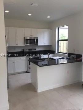25232 Sw 114th Ave #0 - Photo 6 of 10