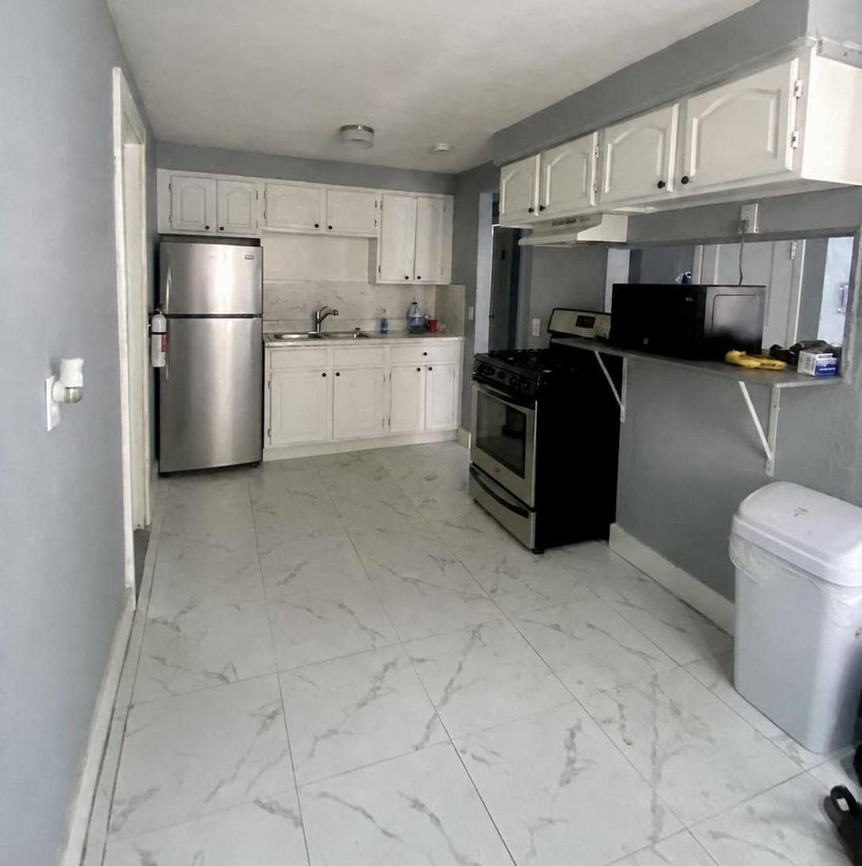Martha St - Photo 2 of 10