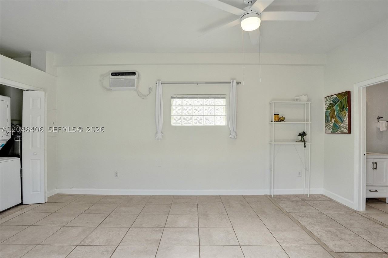 1012 Ne 17th Ct #2 - Photo 7 of 7
