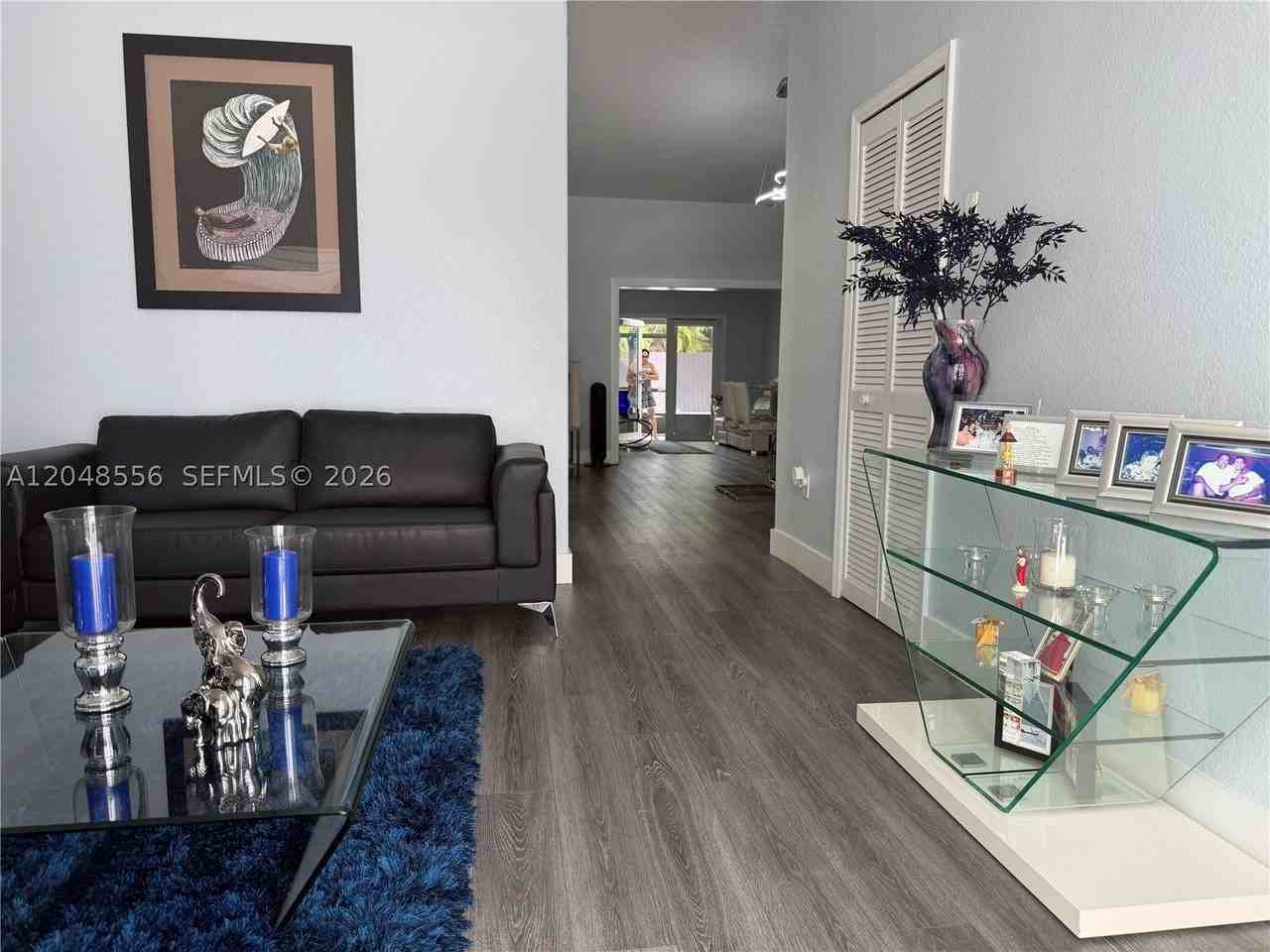 2921 Sw 136th Ct - Photo 4 of 42