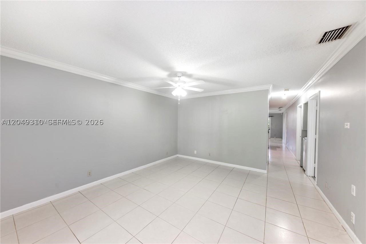 2375 Nw 123rd Ave - Photo 4 of 24