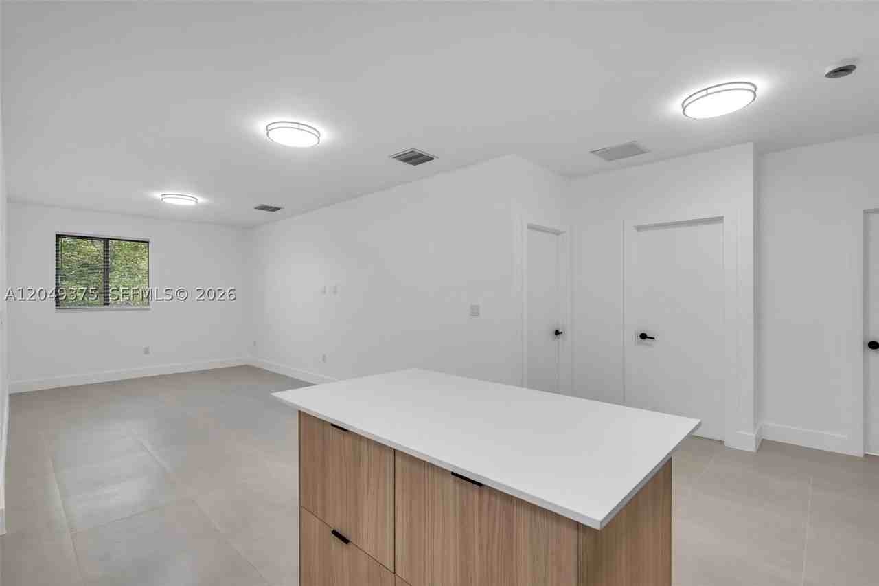 6500 Nw 21st Ave #6502 - Photo 4 of 20