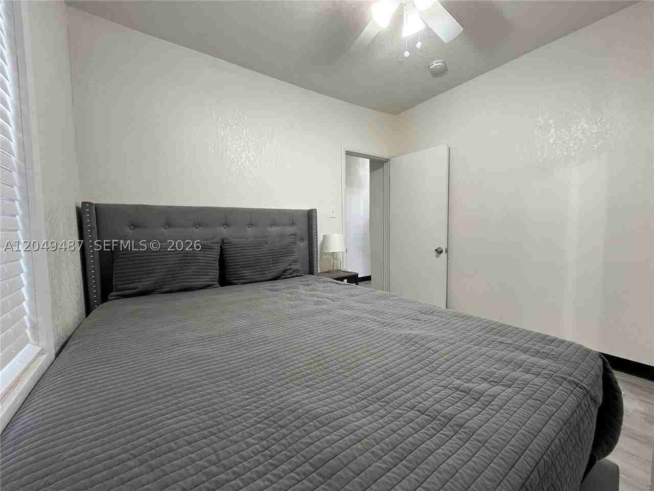 140 Nw 13th St #150-5 - Photo 7 of 12