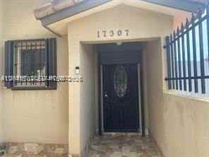 17307 Sw 115th Ave - Photo 2 of 4