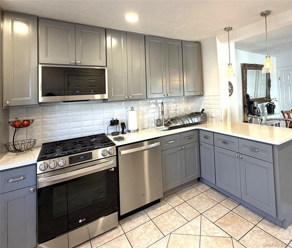 411 Elm St - Photo 2 of 18