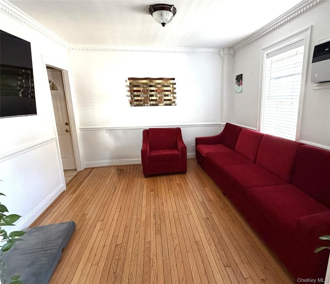 411 Elm St - Photo 6 of 18