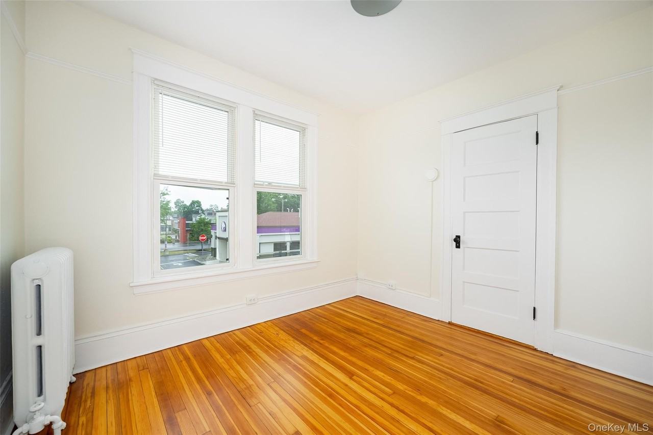 759 Main St - Photo 5 of 16