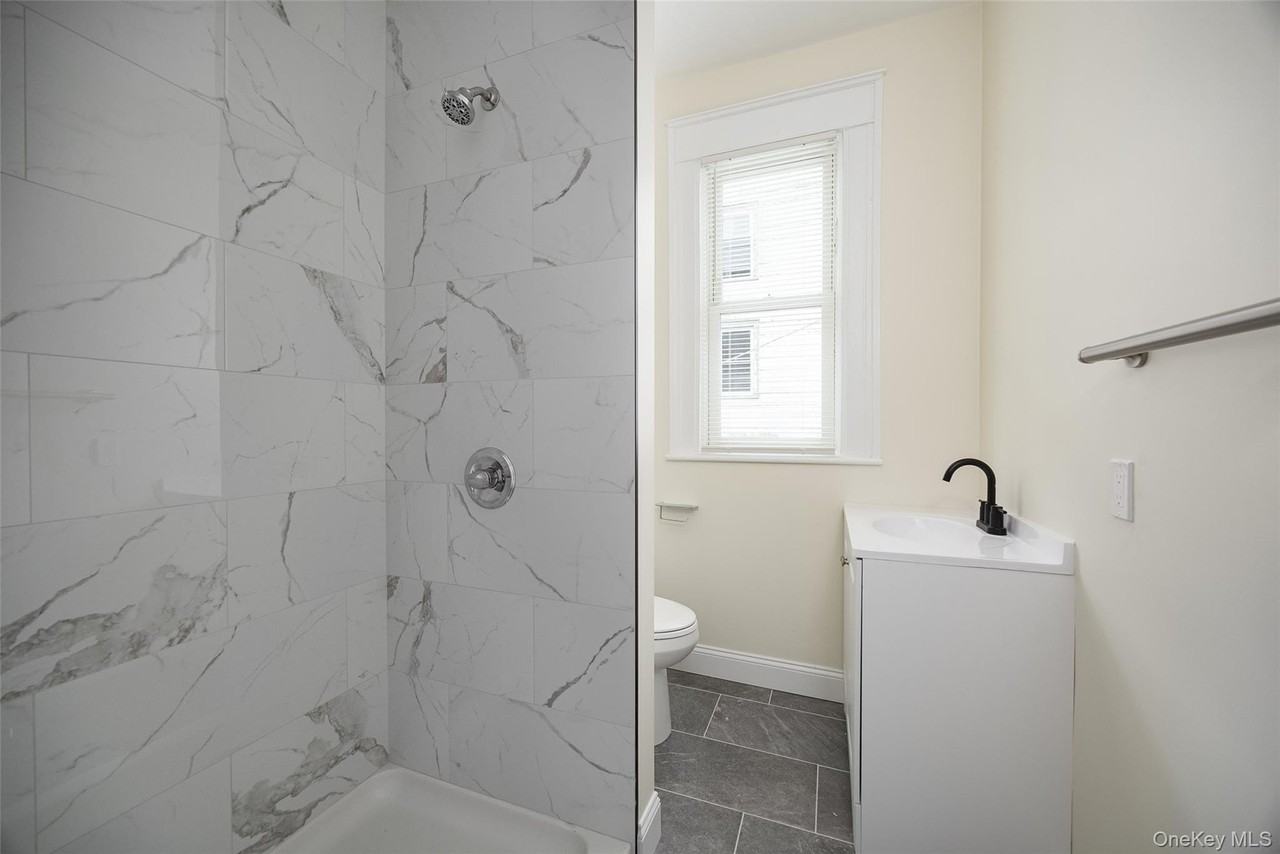 759 Main St - Photo 6 of 16