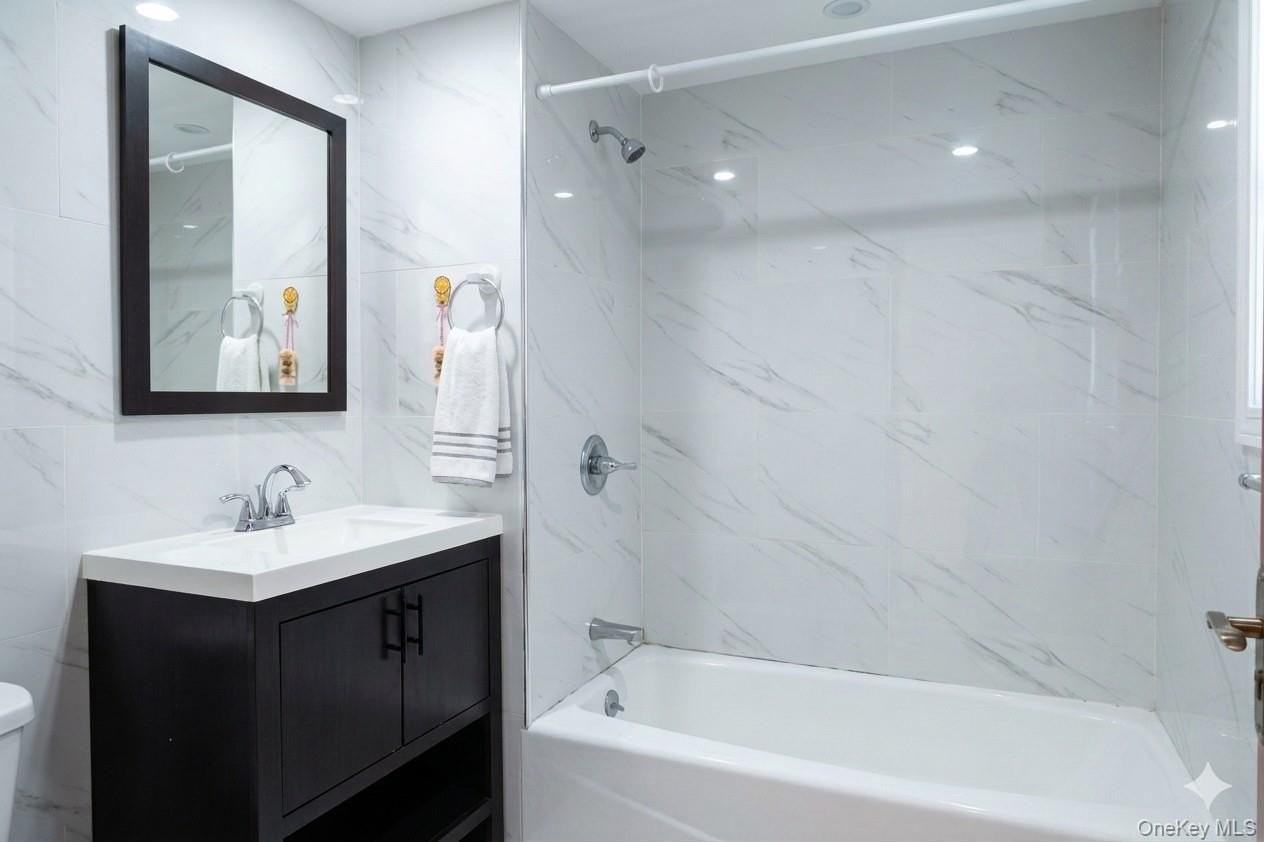 13215 41st Ave #4C - Photo 6 of 6