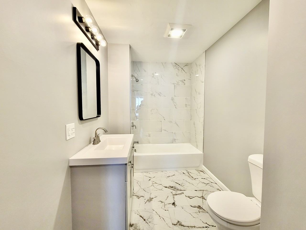 121 Lowden St #2 - Photo 5 of 13