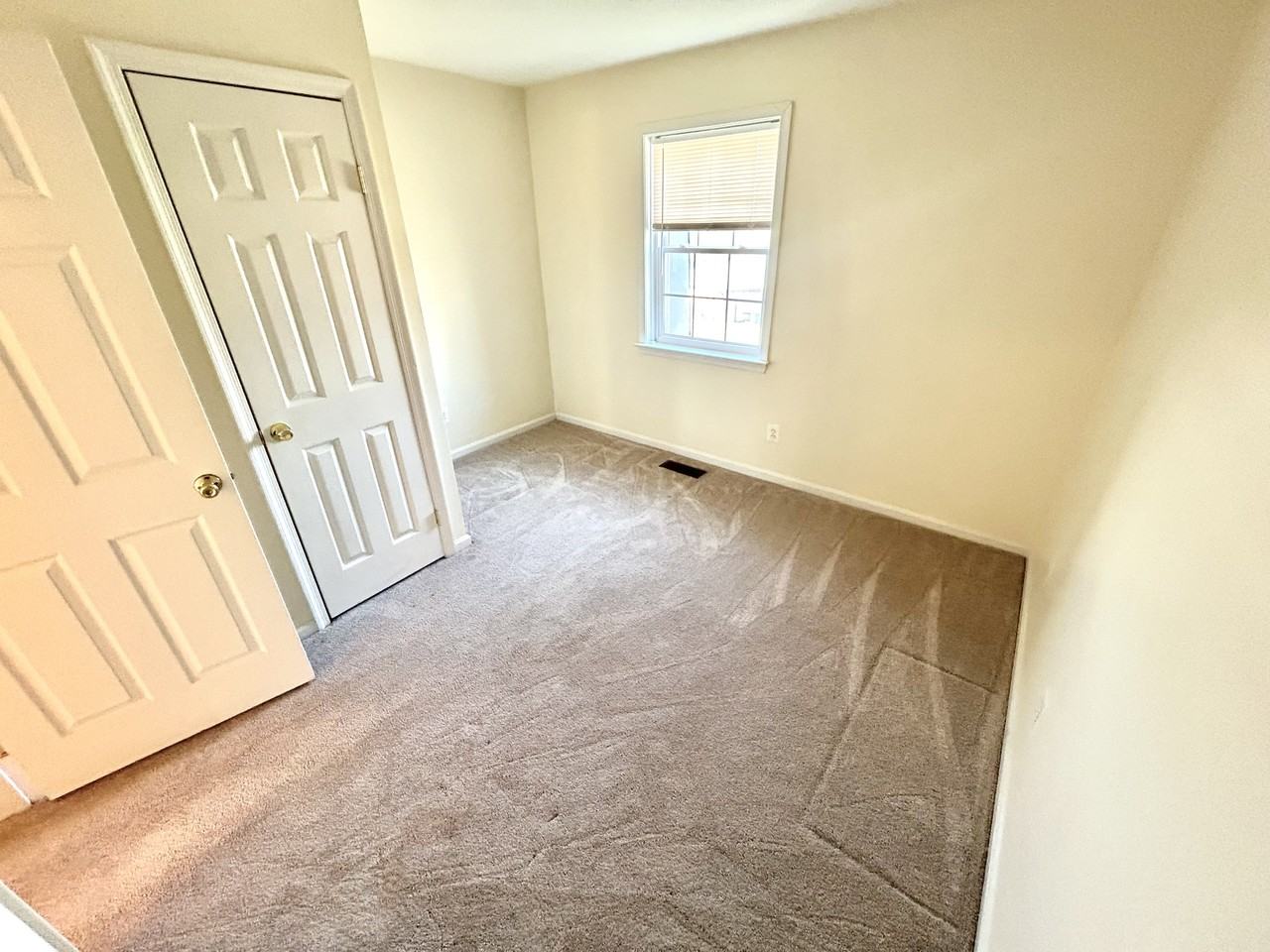 9833 Hagel Cir #1 - Photo 5 of 7