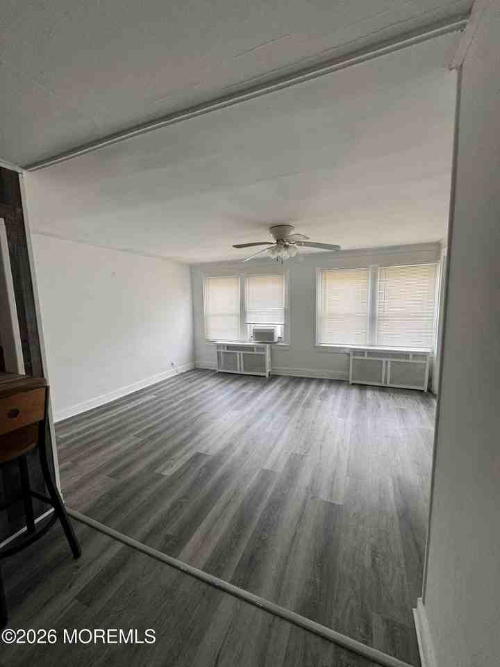 410 Ocean Gate Ave #3 - Photo 2 of 6