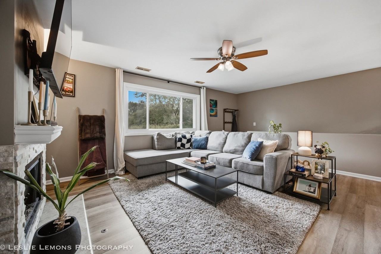 446 Valley Dr #201 - Photo 5 of 15