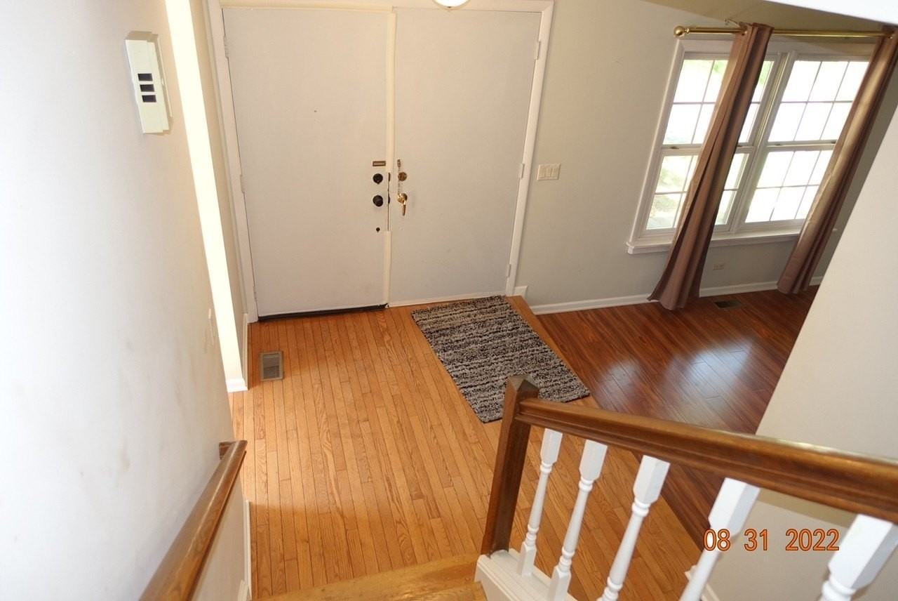 641 Dordan Ct - Photo 3 of 38