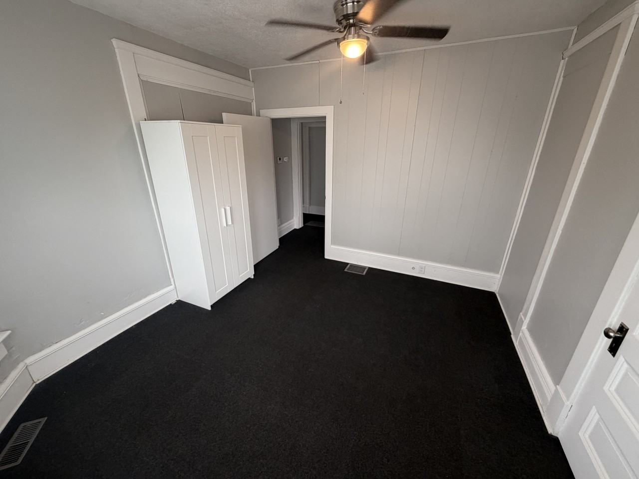 649 S Main St #649SMAIN - Photo 7 of 13